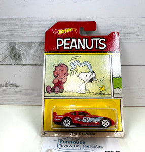 Hot Wheels 2017 Peanuts Series CIRCLE TRACKER 5 of 6