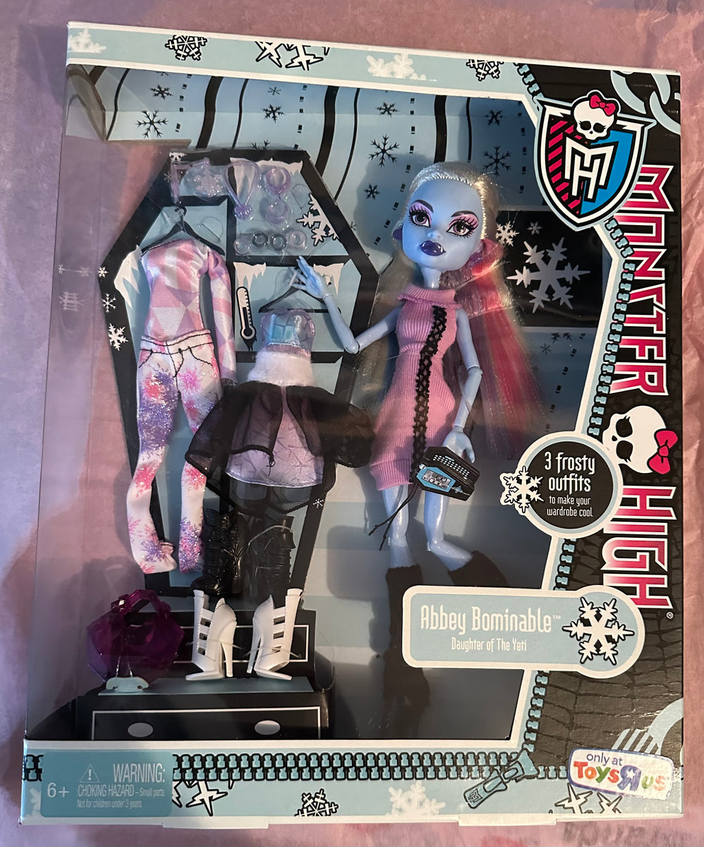 MONSTER HIGH ABBEY BOMINABLE Daughter of Yetti 3 FROSTY OUTFITS 2011 b ...