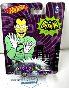 Hot Wheels Batman THE RIDDLER '70 Chevelle Delivery 2014 Real Riders CFP50