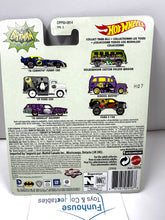 Hot Wheels Batman THE RIDDLER '70 Chevelle Delivery 2014 Real Riders CFP50