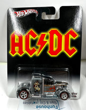 Hot Wheels POP CULTURE THE BANDS-  KISS AC/DC THE WHO  2013 Real Riders SET OF 6 X8308