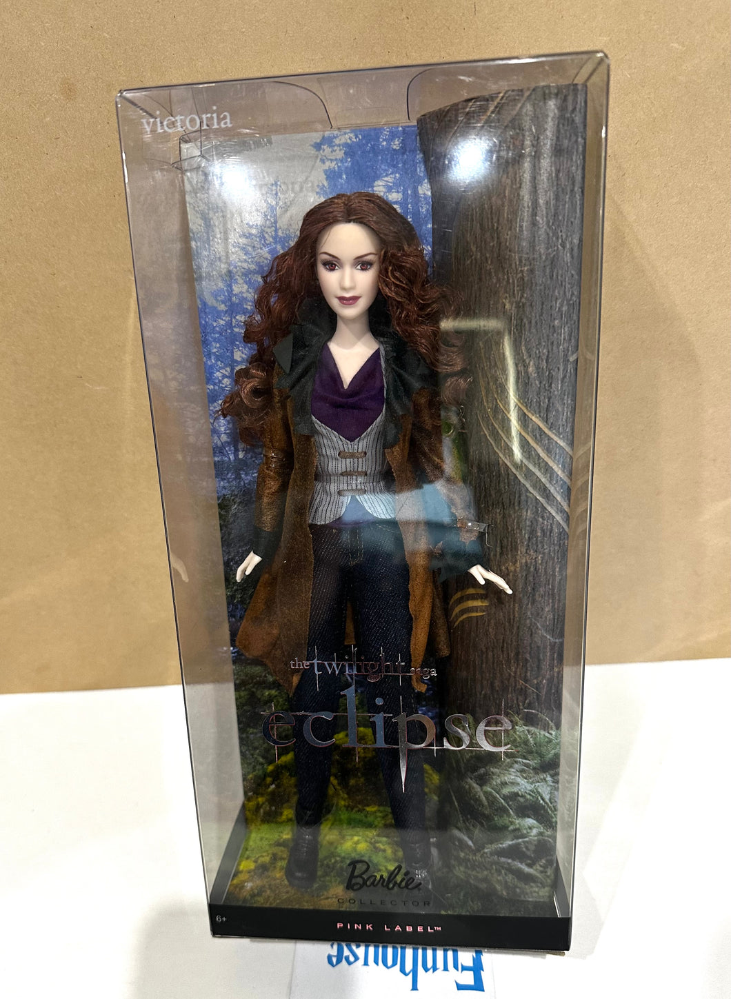 Barbie Twilight Saga: Victoria Doll Eclipse  Pink Label