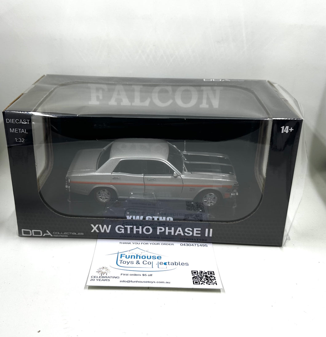 DDA ~ FORD XW GTHO SIlver Fox with Orange Stripes 1:32 Scale Model