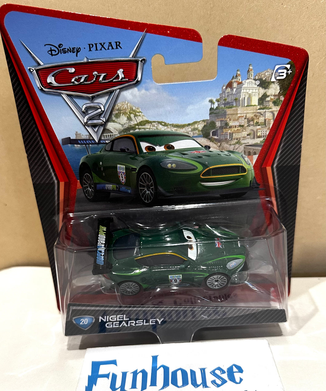 Disney Pixar Diecast Cars 2 ~NIGEL Gearsley Aston Martin Racer 2010 No 20 MATTEL *