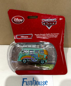 Disney Pixar Cars Disney Store Exclusive Fillmore 1:43 Bubble package 2006 RARE *
