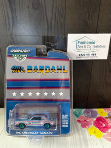 CHASE EDITION ***- Greenlight Bardahl 1967 Chevrolet Camaro Bill Hielscher's 1/64 Scale