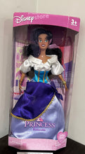 * Disney Princess ~ Esmeralda Vintage Doll ~ Disney Store Once Upon a Time Collection