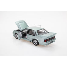 1:24 Panorama Silver VL Holden Walkinshaw Diecast Car