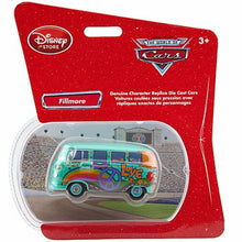 Disney Pixar Cars Disney Store Exclusive Fillmore 1:43 Bubble package 2006 RARE *