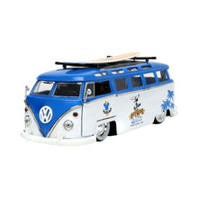 Disney - 1962 Volkswagen Bus 1:24 Scale with Mickey Figure*