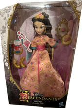 *Disney Descendants Lonnie Auradon Prep Doll Hasbro 2014