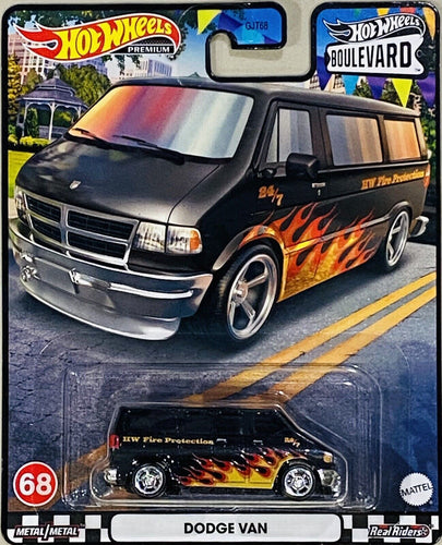 *HOT WHEELS BOULEVARD #68 Dodge Van (Black) GJT68