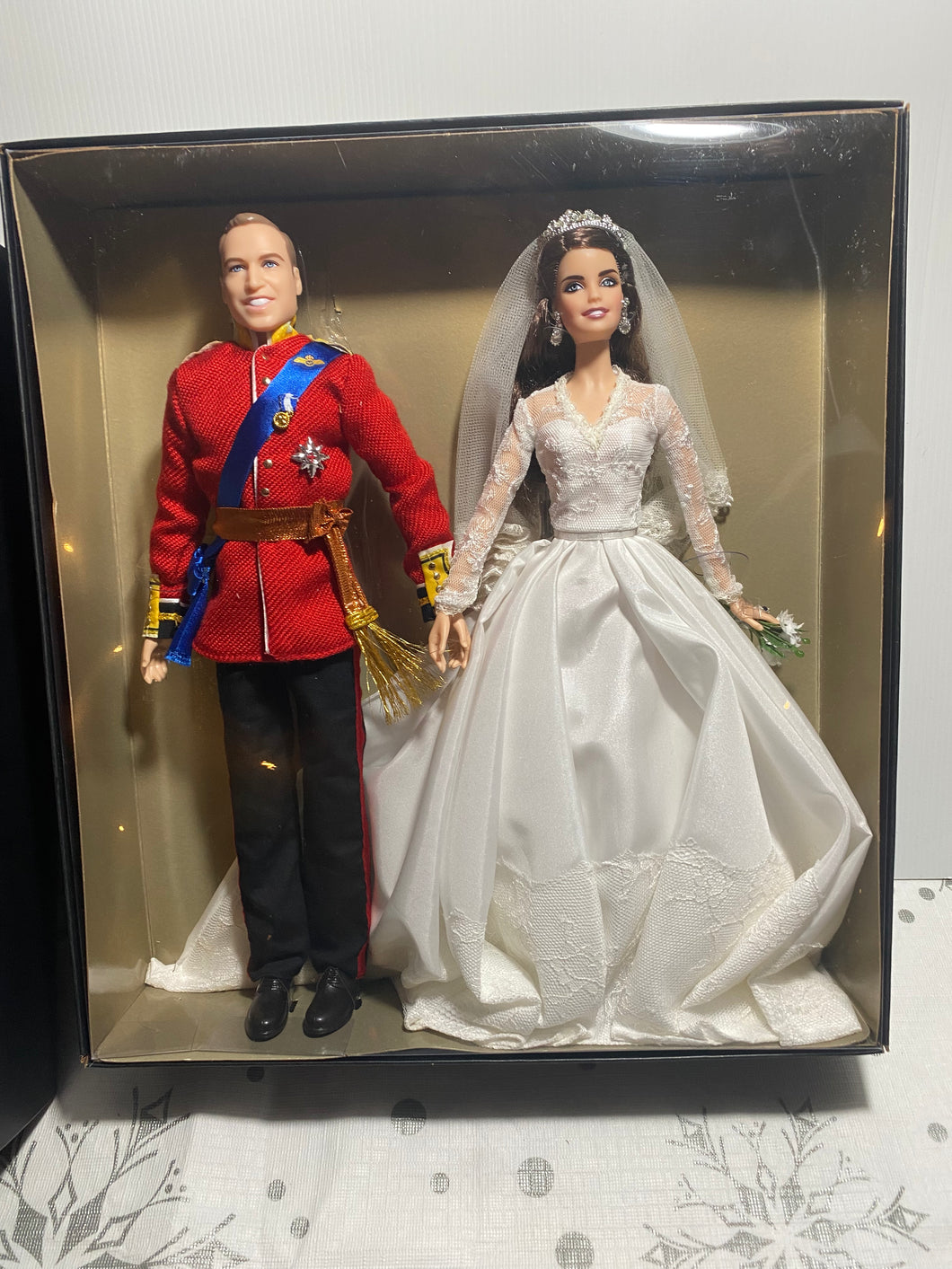 Barbie William and Kate Royal Wedding Set Mattel Collector Gold