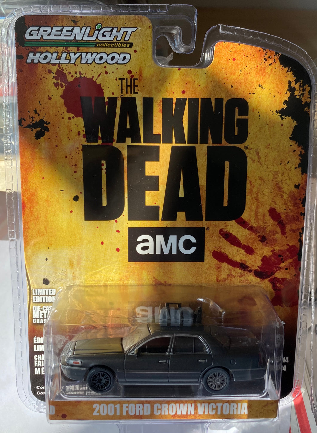 Greenlight  The Walking Dead The Governors Car  Ford Victoria 1/64 SCALE
