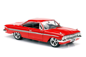 Fast & Furious 8 Dom's Chevy Impala 1:24 Scale Hollywood Ride
