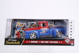 DC Bombshells - Supergirl 1956 Ford F100 1:24 Scale Hollywood Rides Metal Die-cast Vehicle
